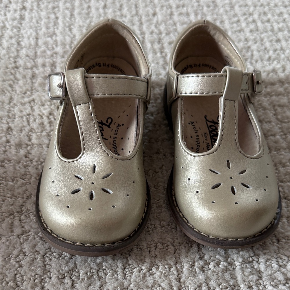 FootMates Gold Dress Shoes for Kids